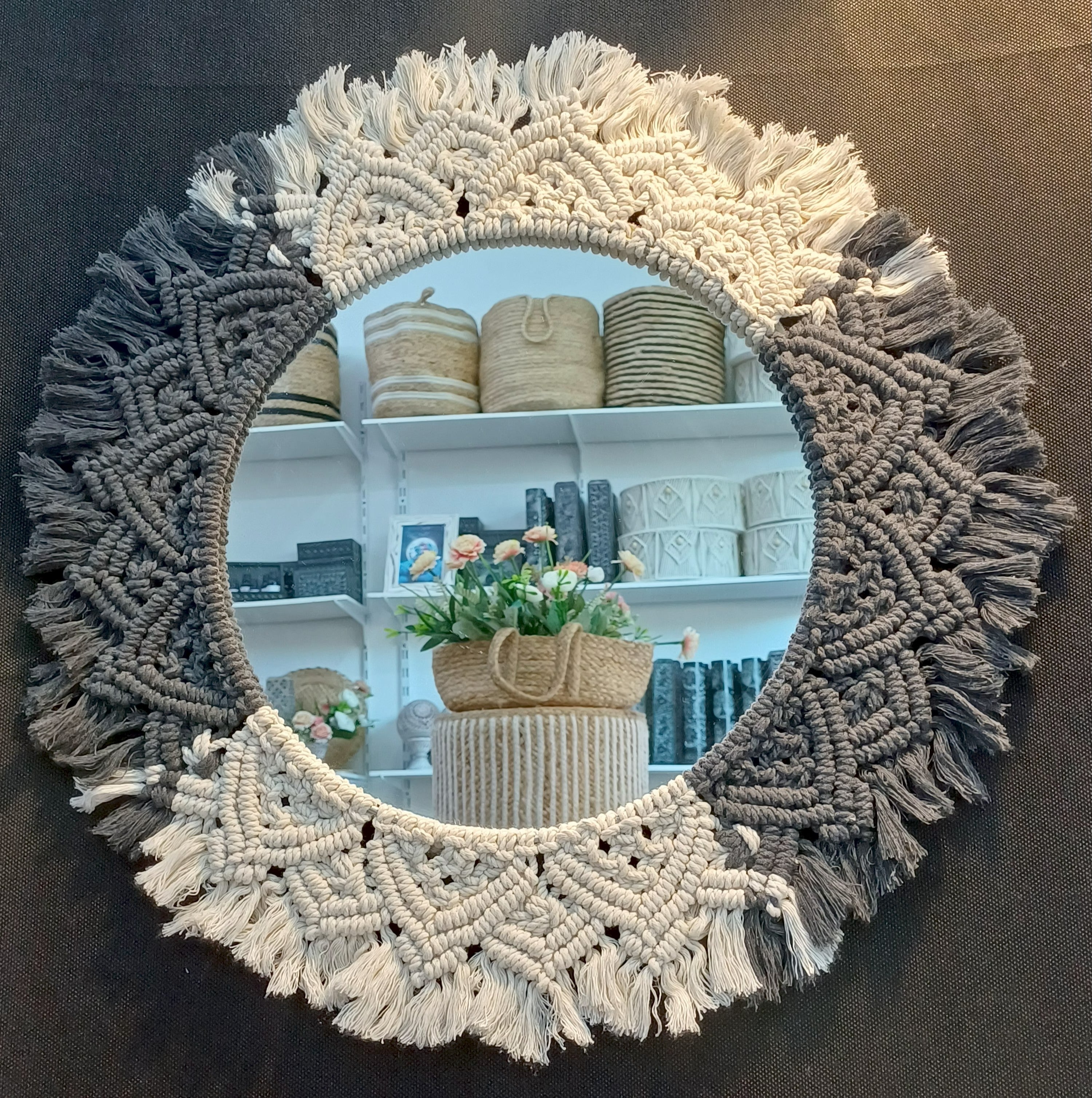 Espejo Macramé Blanco y Gris